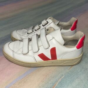 VEJA V-Lock Sneakers women’s shoes size 8